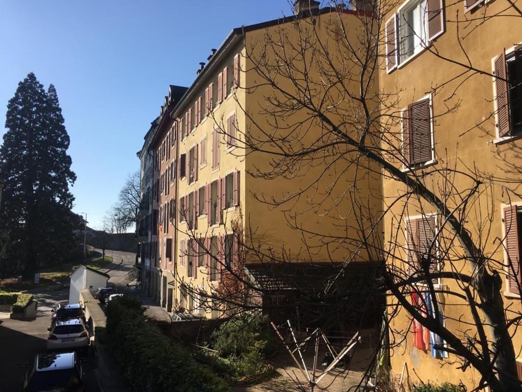 Parking Voiture & Appartement 2Pcs Lausanne Centre エクステリア 写真